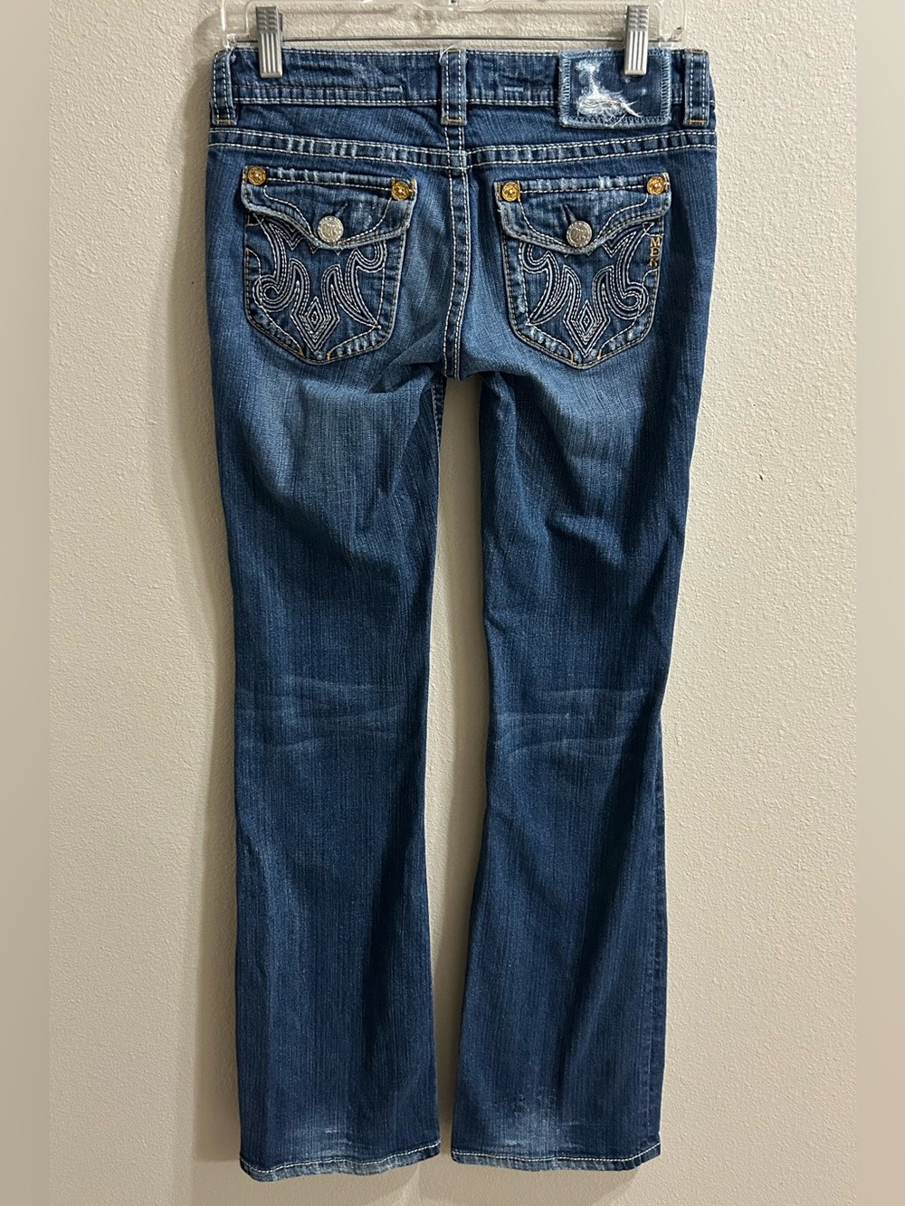 Buckle MEK Denim Y2K Style Low Rise Jeans Size 26 Bootcut Flap Pocket Trendy